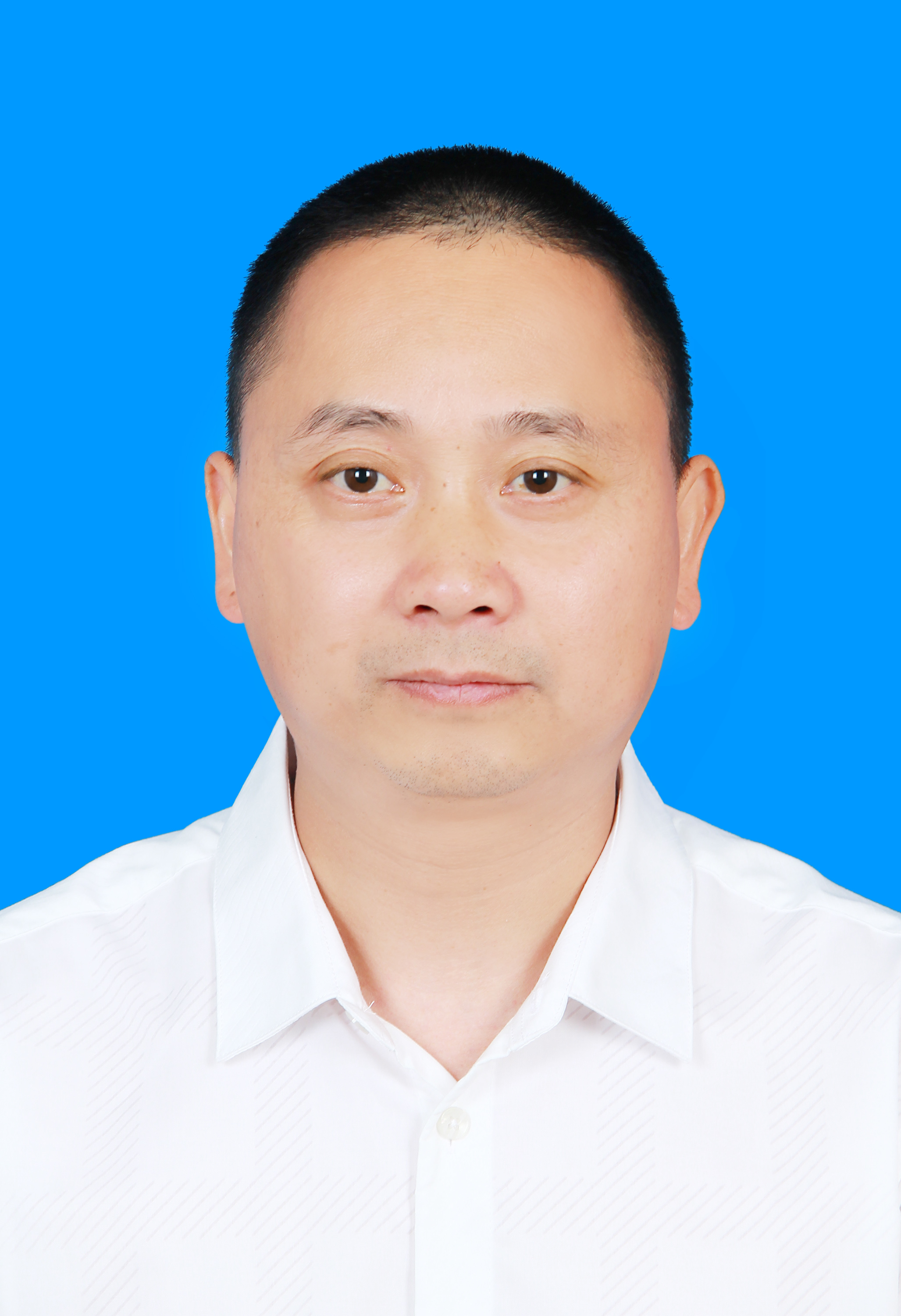 张晓磊